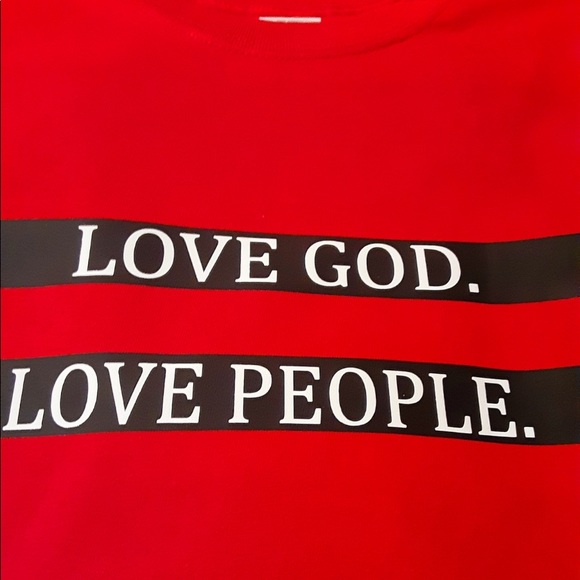 “LOVE GOD. LOVE PEOPLE “ BRAND NEW TEE - Picture 3 of 3